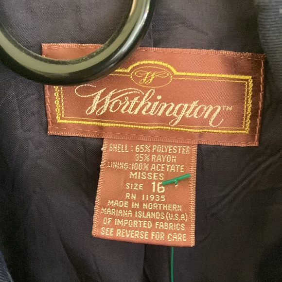 Suit jacket - Picture 2 of 3